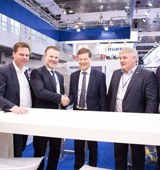 Marel and Samherji hand shake