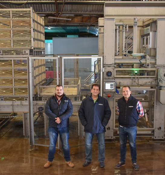 Pujante Atlas Live Bird Handling Solution